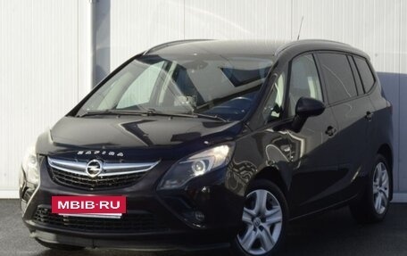 Opel Zafira C рестайлинг, 2013 год, 1 290 000 рублей, 9 фотография
