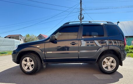 Chevrolet Niva I рестайлинг, 2014 год, 610 000 рублей, 2 фотография