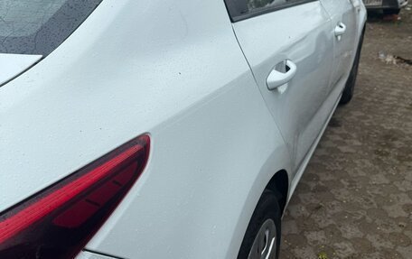 KIA Rio IV, 2017 год, 775 000 рублей, 6 фотография