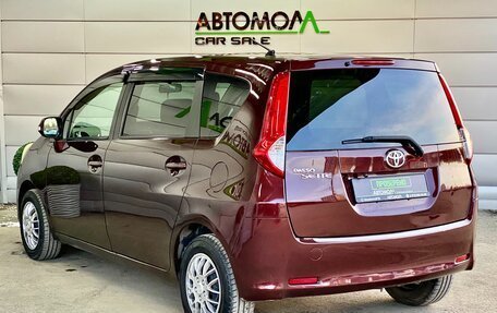Toyota Passo Sette, 2008 год, 759 000 рублей, 4 фотография