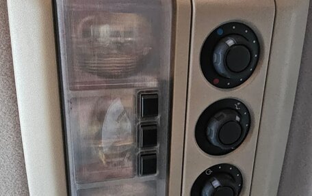 Land Rover Discovery III, 2006 год, 1 380 000 рублей, 17 фотография