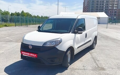 Fiat Doblo II рестайлинг, 2018 год, 1 299 000 рублей, 2 фотография