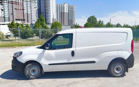 Fiat Doblo II рестайлинг, 2018 год, 1 299 000 рублей, 3 фотография