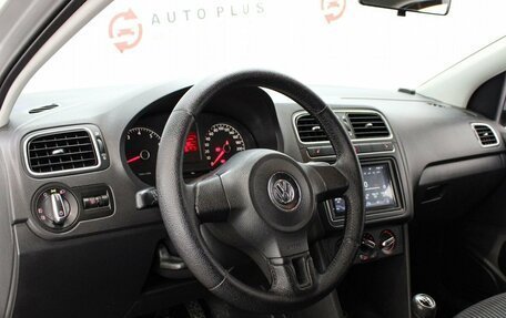 Volkswagen Polo VI (EU Market), 2011 год, 689 000 рублей, 10 фотография