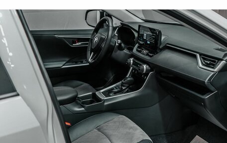 Toyota RAV4, 2025 год, 4 880 000 рублей, 16 фотография