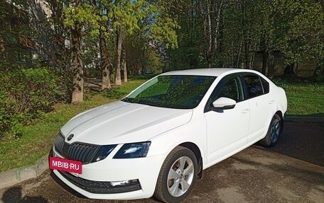 Skoda Octavia, 2019 год, 1 500 000 рублей, 8 фотография