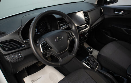 Hyundai Solaris II рестайлинг, 2021 год, 1 499 000 рублей, 8 фотография