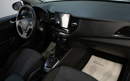 Hyundai Solaris II рестайлинг, 2021 год, 1 499 000 рублей, 18 фотография