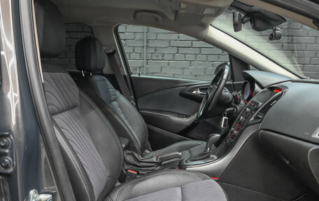 Opel Astra J, 2014 год, 990 000 рублей, 9 фотография