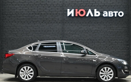 Opel Astra J, 2014 год, 990 000 рублей, 8 фотография