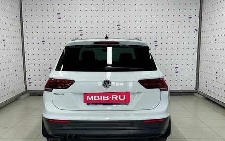 Volkswagen Tiguan II, 2018 год, 1 870 000 рублей, 6 фотография