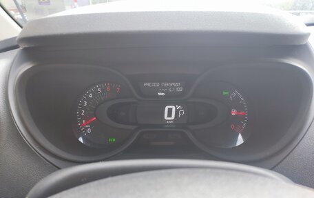Renault Kaptur I рестайлинг, 2018 год, 930 000 рублей, 4 фотография