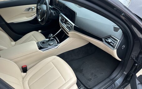 BMW 3 серия, 2020 год, 3 200 000 рублей, 15 фотография
