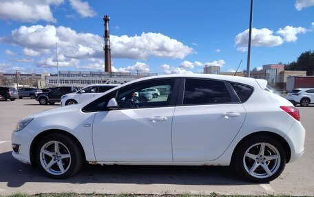 Opel Astra J, 2012 год, 720 000 рублей, 7 фотография