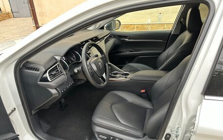 Toyota Camry, 2019 год, 2 930 000 рублей, 9 фотография