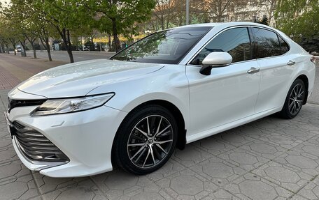 Toyota Camry, 2019 год, 2 930 000 рублей, 5 фотография