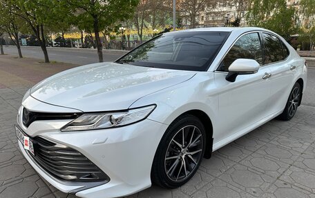 Toyota Camry, 2019 год, 2 930 000 рублей, 3 фотография