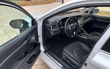 Toyota Camry, 2019 год, 2 930 000 рублей, 12 фотография