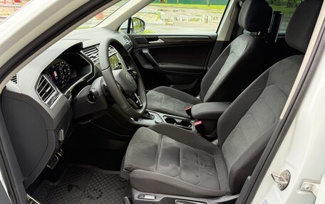 Volkswagen Tiguan II, 2018 год, 3 550 000 рублей, 9 фотография