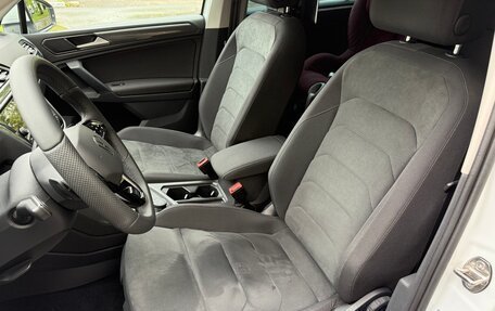 Volkswagen Tiguan II, 2018 год, 3 550 000 рублей, 10 фотография