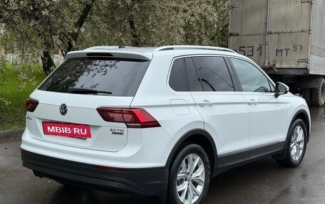 Volkswagen Tiguan II, 2018 год, 3 550 000 рублей, 5 фотография