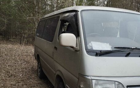 Toyota HiAce H100, 1994 год, 700 000 рублей, 1 фотография