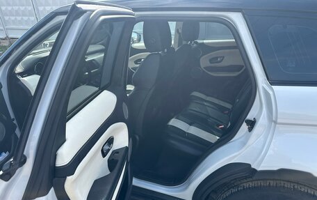 Land Rover Range Rover Evoque I, 2015 год, 2 750 000 рублей, 12 фотография