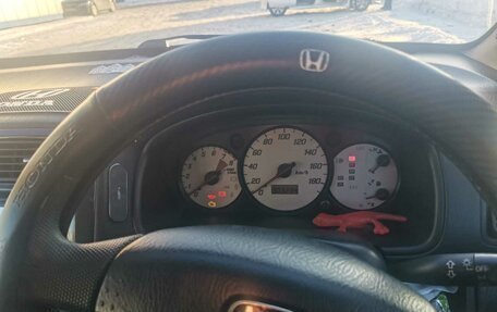 Honda Stream I рестайлинг, 2002 год, 600 000 рублей, 12 фотография