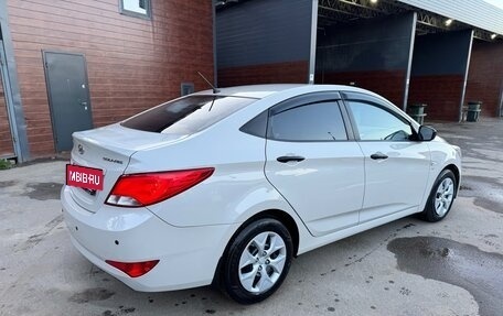 Hyundai Solaris II рестайлинг, 2015 год, 1 050 000 рублей, 4 фотография