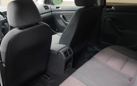 Volkswagen Golf V, 2008 год, 650 000 рублей, 2 фотография