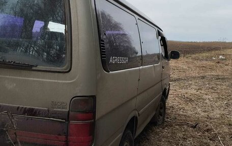 Toyota HiAce H100, 1994 год, 700 000 рублей, 5 фотография