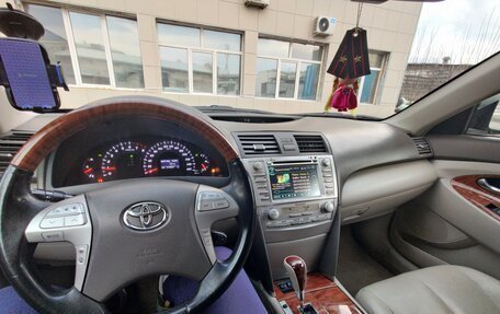 Toyota Camry, 2011 год, 1 320 000 рублей, 10 фотография