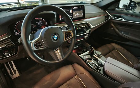 BMW 5 серия, 2021 год, 7 490 000 рублей, 10 фотография