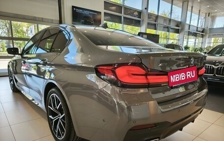 BMW 5 серия, 2021 год, 7 490 000 рублей, 7 фотография