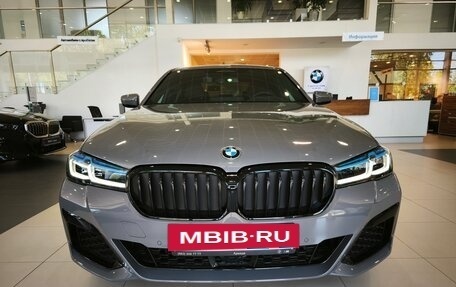 BMW 5 серия, 2021 год, 7 490 000 рублей, 3 фотография
