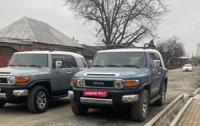 Toyota FJ Cruiser, 2022 год, 3 500 000 рублей, 1 фотография