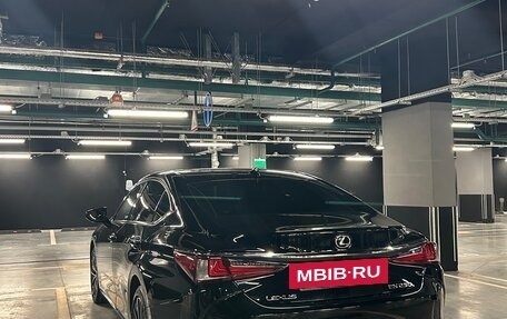 Lexus ES VII, 2021 год, 5 000 000 рублей, 11 фотография