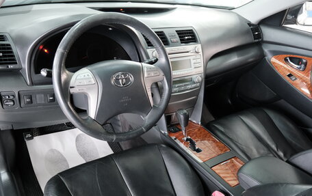 Toyota Camry, 2007 год, 1 299 000 рублей, 12 фотография