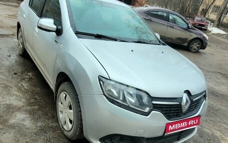 Renault Logan II, 2017 год, 790 000 рублей, 1 фотография