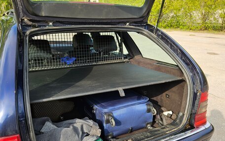 Mercedes-Benz C-Класс, 1998 год, 570 000 рублей, 9 фотография