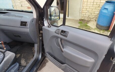 Ford Tourneo Connect I, 2008 год, 800 000 рублей, 3 фотография