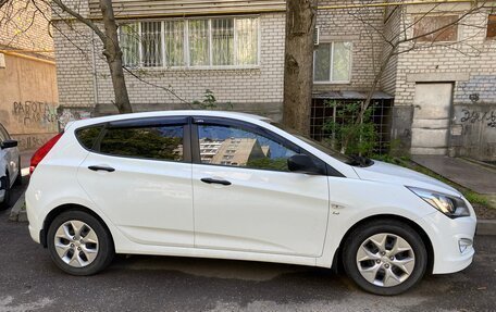 Hyundai Solaris II рестайлинг, 2014 год, 870 000 рублей, 4 фотография