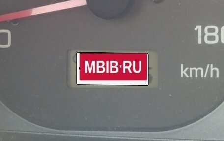 Mitsubishi Pajero iO, 2001 год, 955 000 рублей, 3 фотография