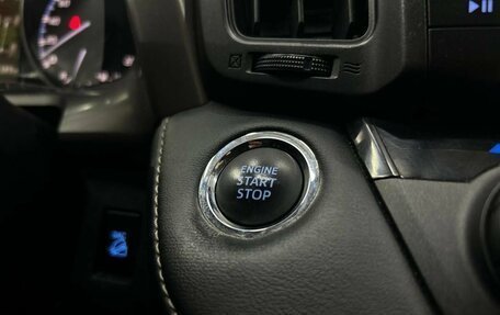 Toyota RAV4, 2017 год, 2 349 000 рублей, 27 фотография