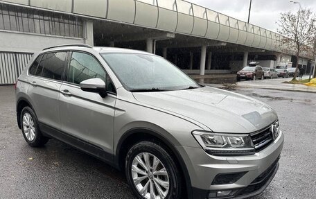 Volkswagen Tiguan II, 2020 год, 2 100 000 рублей, 15 фотография