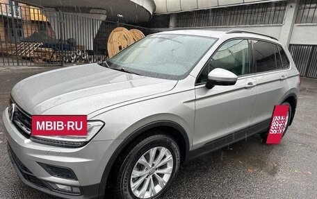 Volkswagen Tiguan II, 2020 год, 2 100 000 рублей, 9 фотография