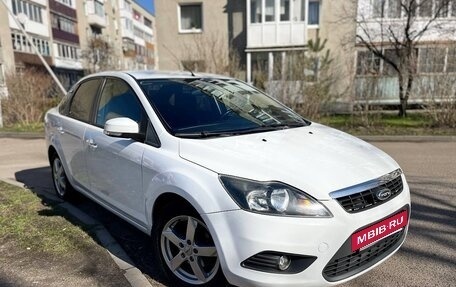 Ford Focus II рестайлинг, 2010 год, 670 000 рублей, 3 фотография