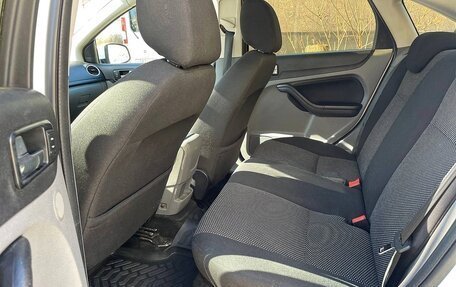 Ford Focus II рестайлинг, 2010 год, 670 000 рублей, 18 фотография