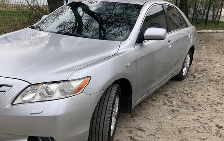Toyota Camry, 2007 год, 1 100 000 рублей, 2 фотография