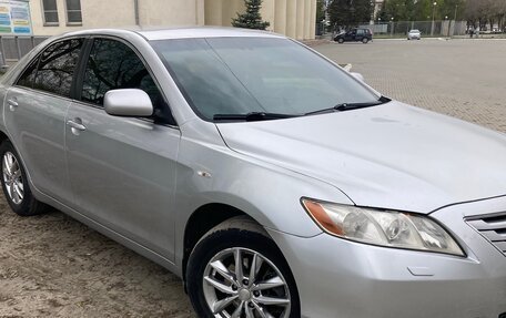 Toyota Camry, 2007 год, 1 100 000 рублей, 6 фотография